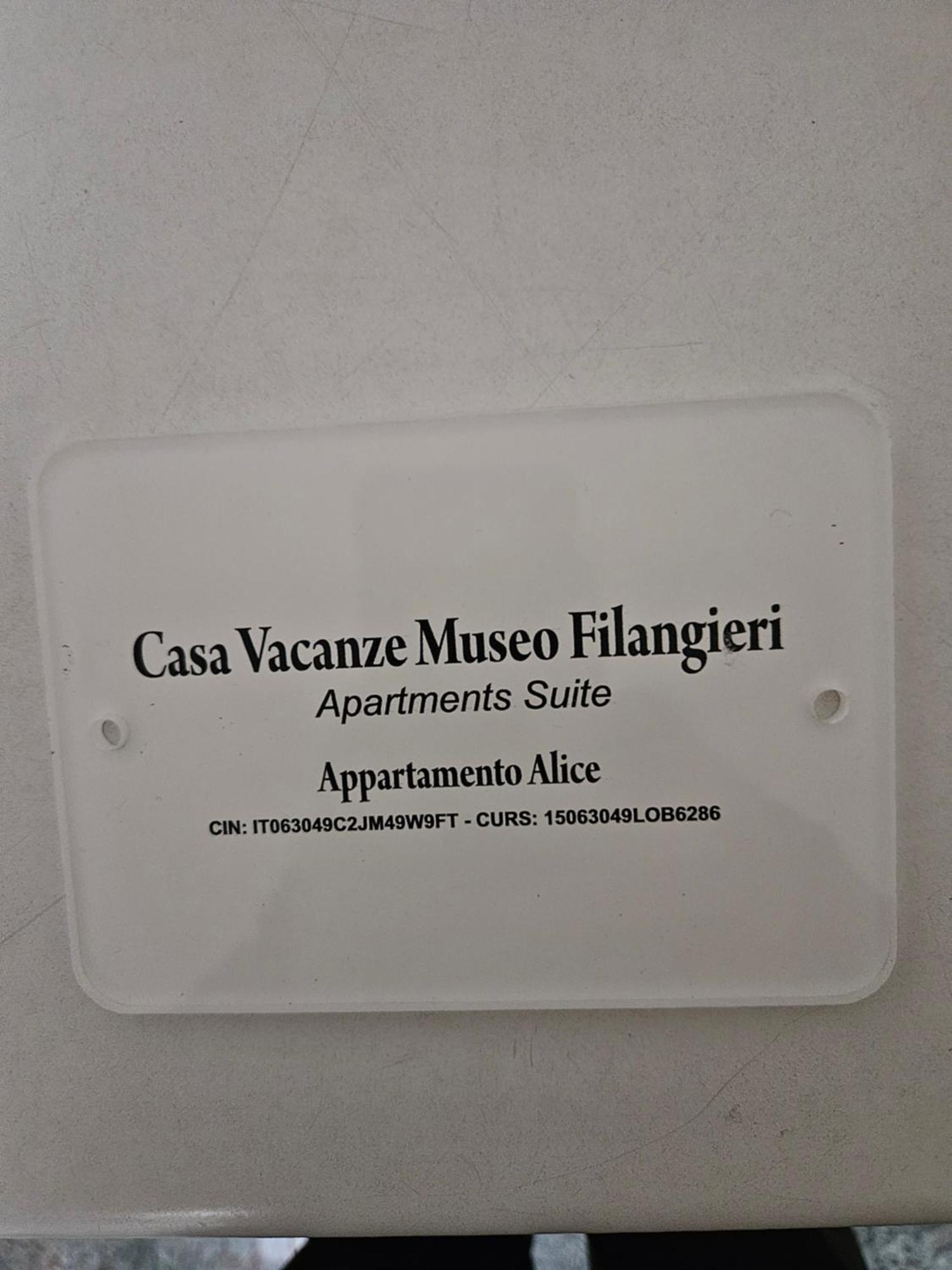 Museo Filangieri Suite Nápoles Exterior foto